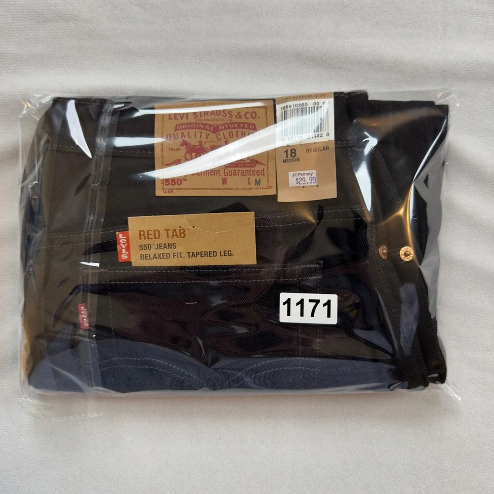 Levis 550 Relaxed Fit Tapered Leg Black Jeans Mens 18 Reg 15551-0260 NWT Vintage